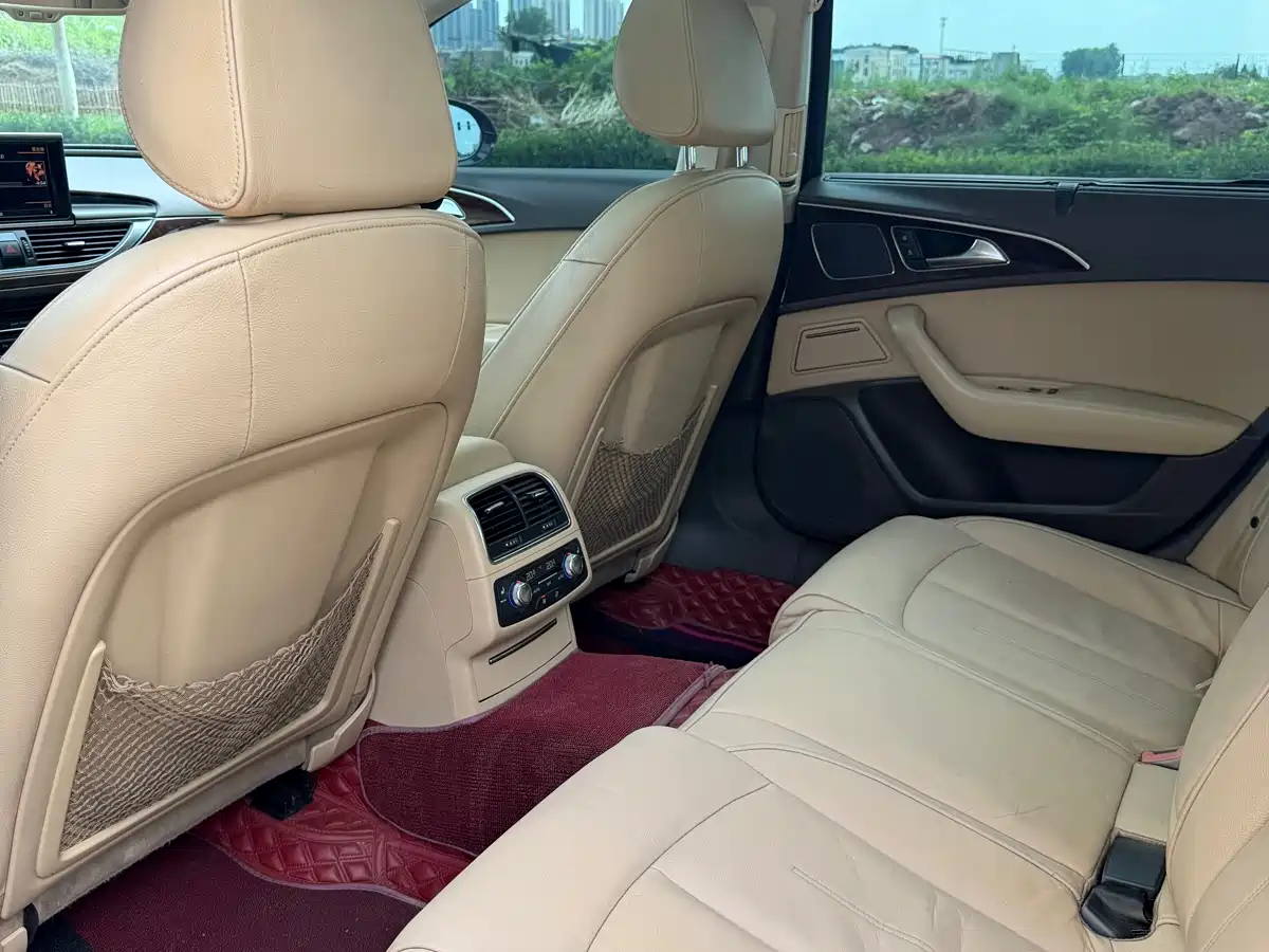 Audi A6L 2012 30 FSI Comfort фото 7