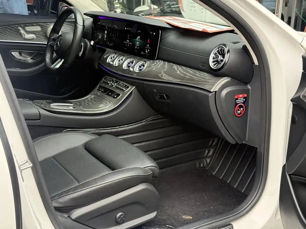 Mercedes-Benz E-Class 2021 Facelift E 260 L Sport фото 12