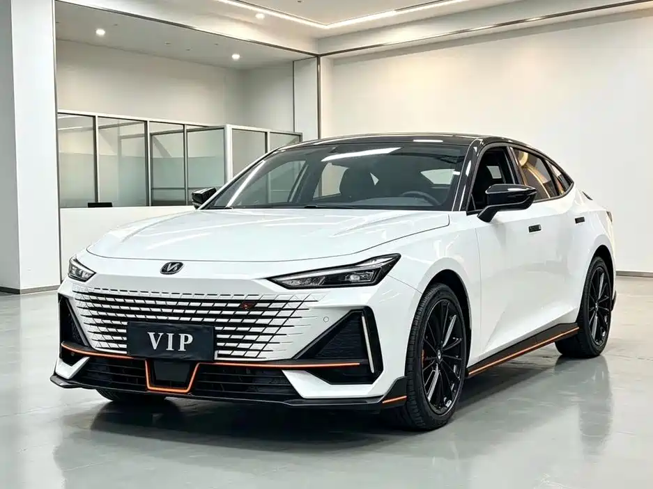 Changan UNI-V 2023 — пригон из Китая