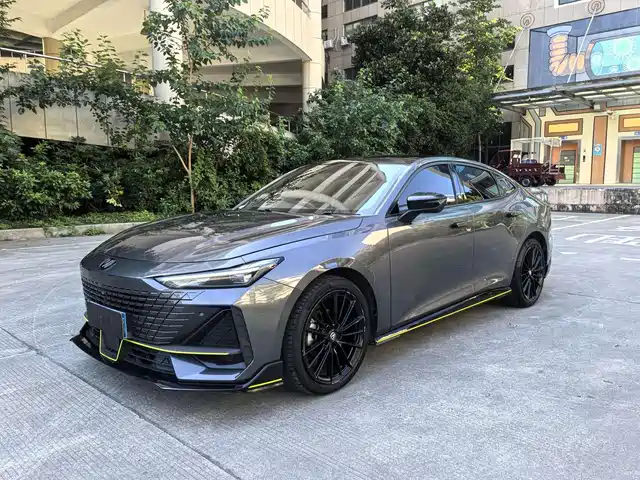 Changan UNI-V 1.5T, Спорт