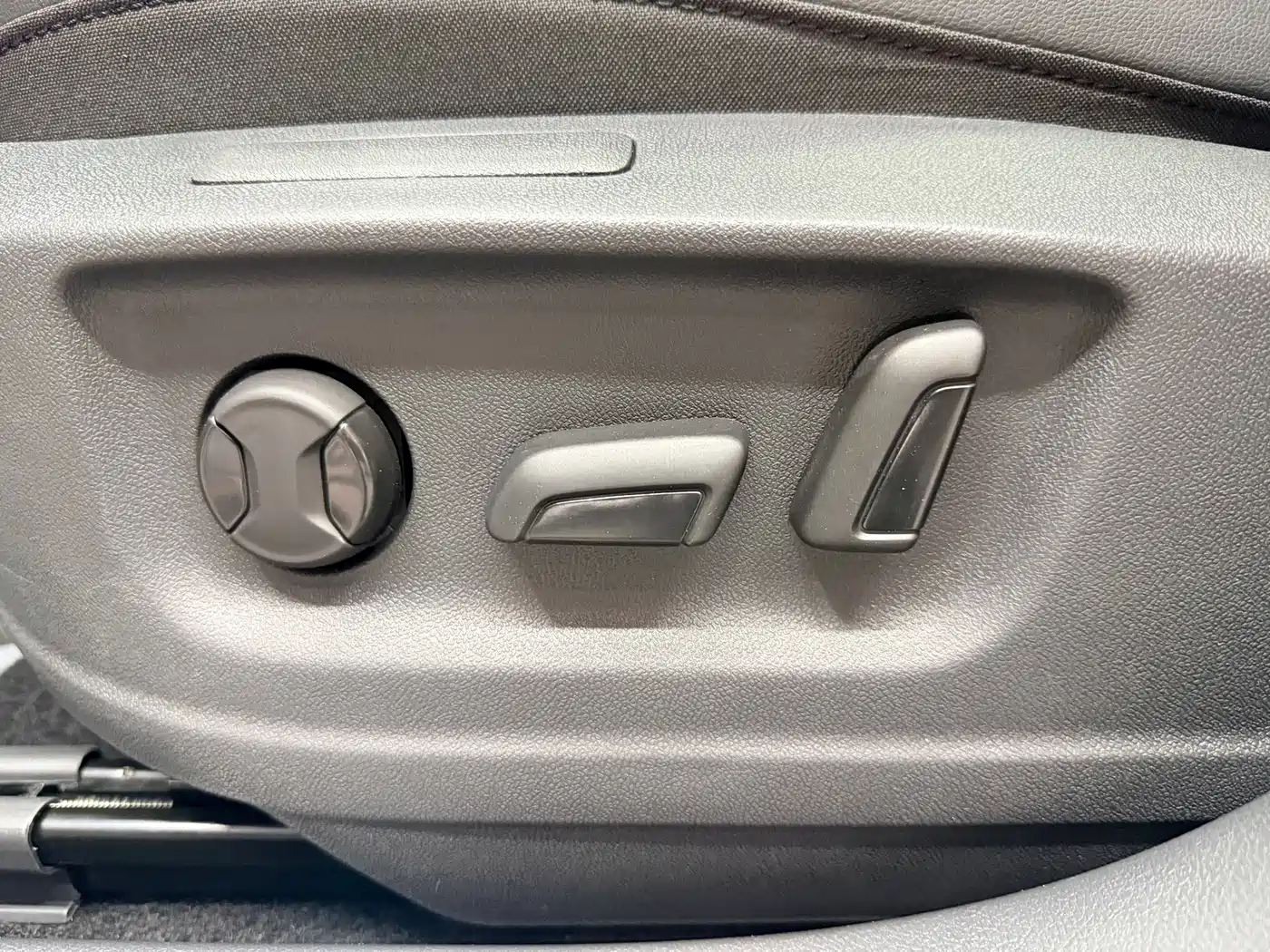Volkswagen Tharu, миниатюра 14