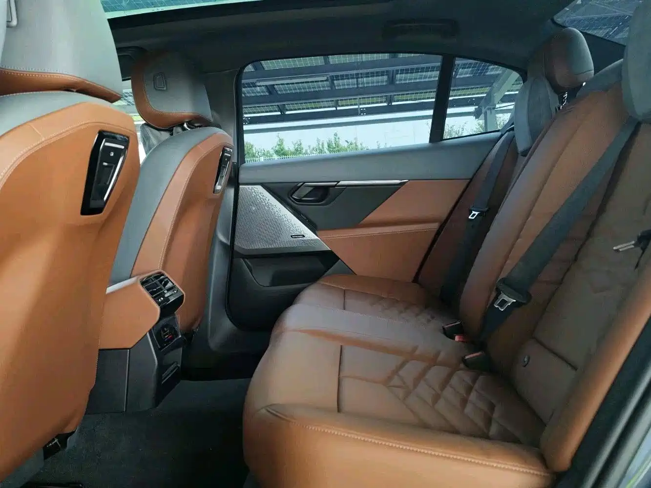 BMW i5 2026 2024 eDrive 35L Premium Model M Sport Package
