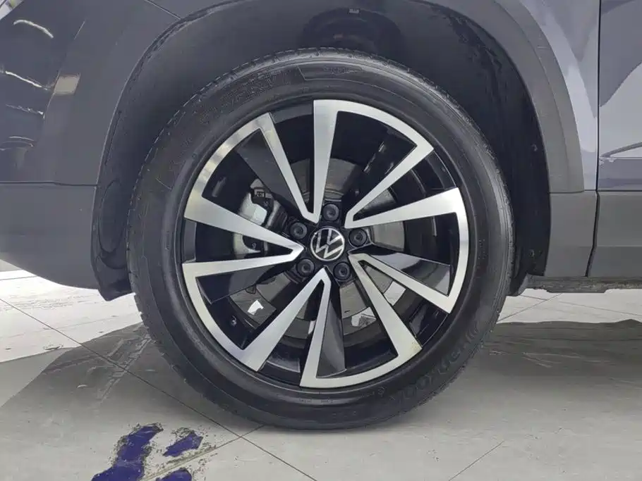 Volkswagen Tharu, миниатюра 6