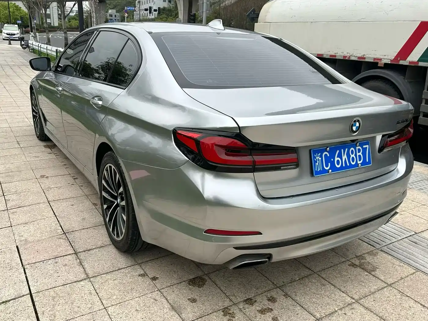 BMW 5 Series 2018 525Li Luxury Package фото 7