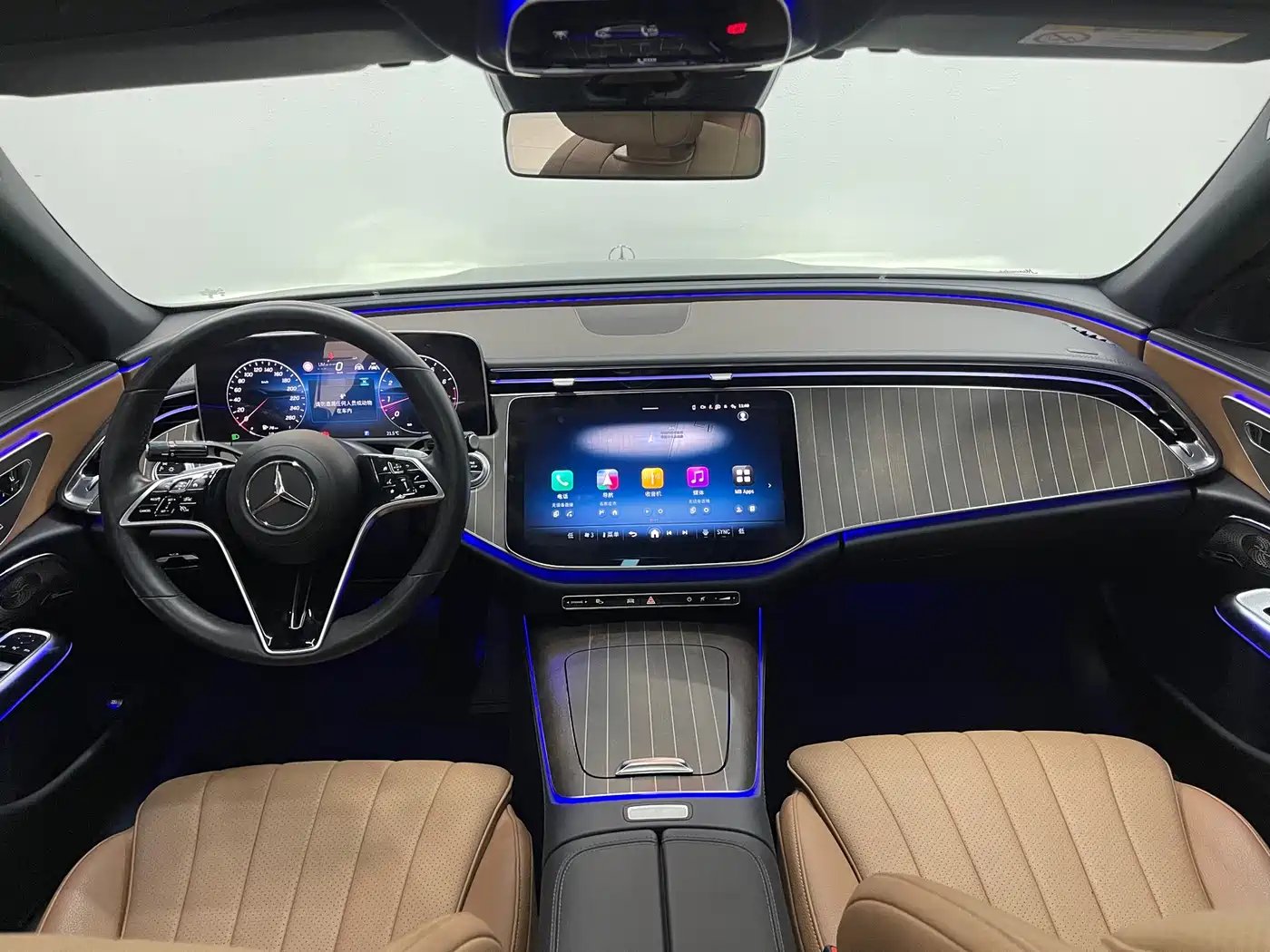 Mercedes-Benz E-Class 2024 E 300 L Fashion фото 7