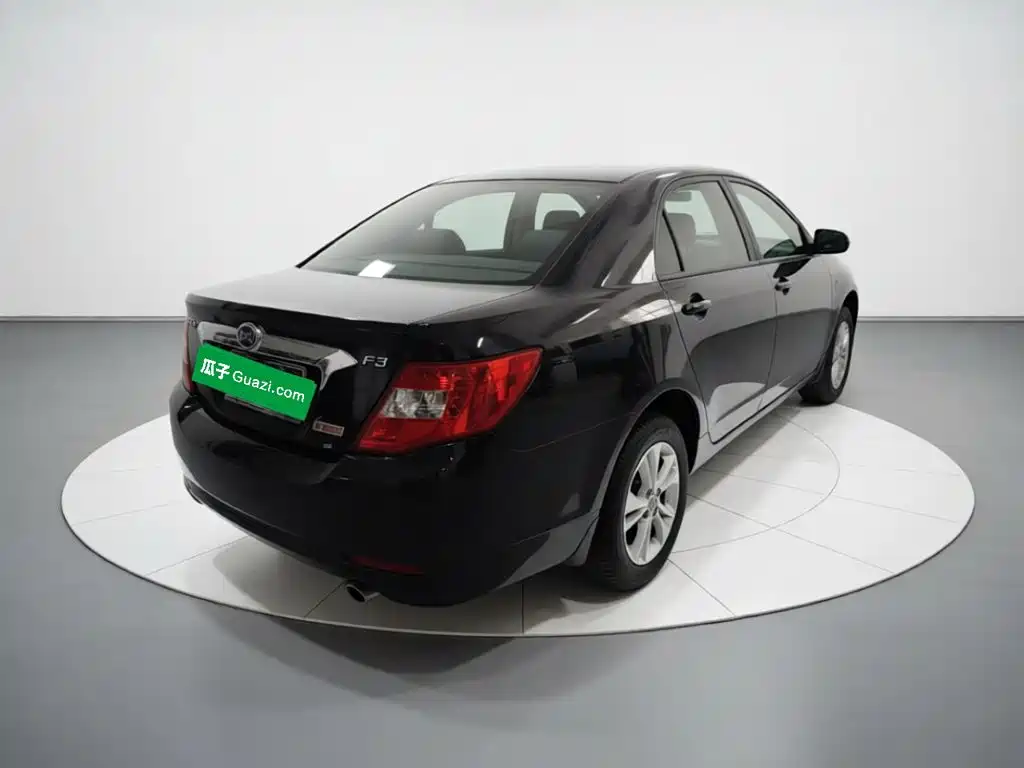 Фото 6 - BYD F3