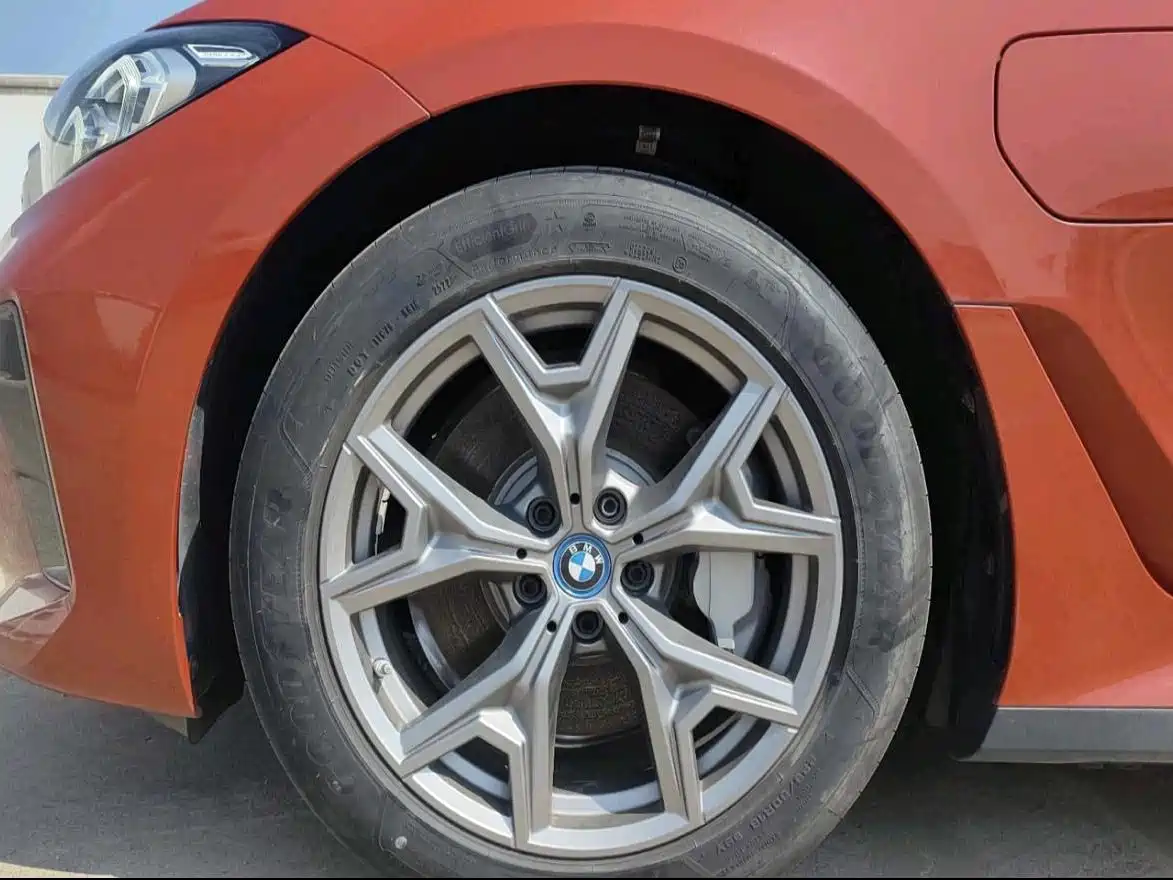 BMW i3 2026 2022 eDrive 35 L
