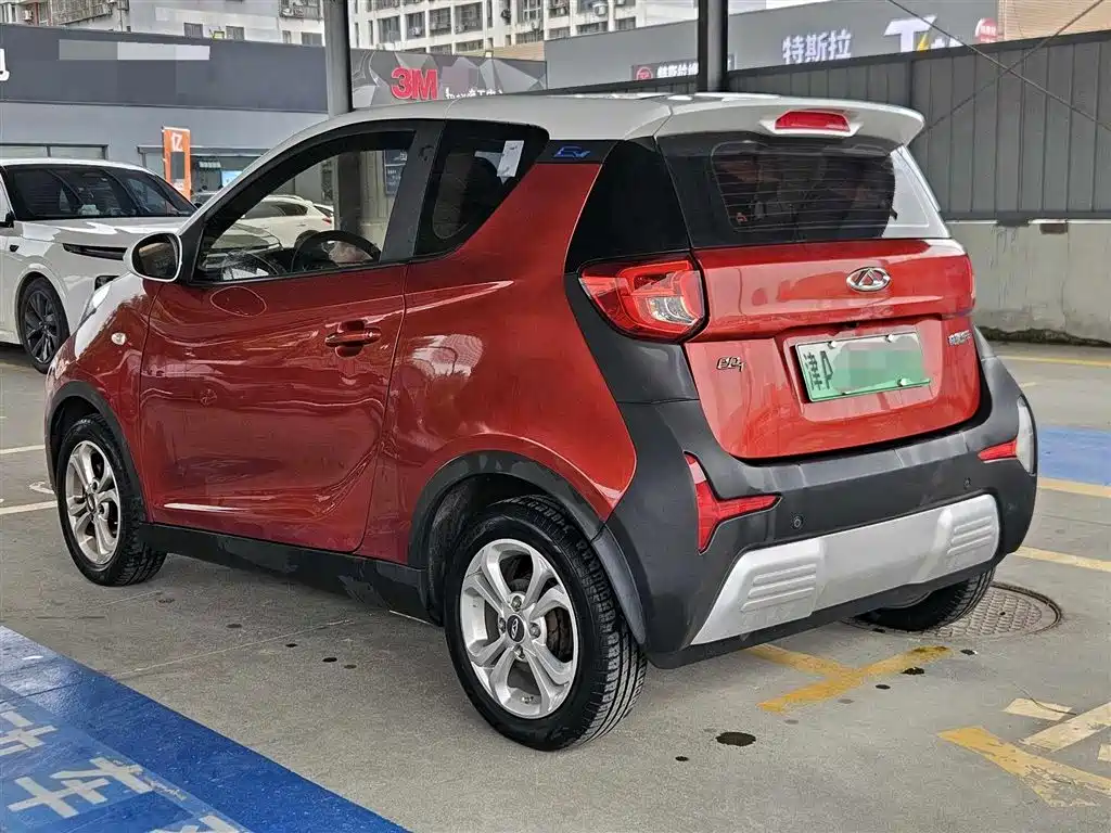 QQ New Energy Little Ant 2019 2018 400 4-Seater Premium Smart Edition