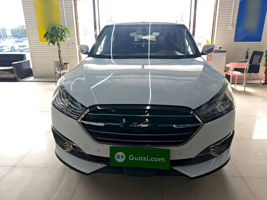 Zotye T300 2018 2017 1.5T CVT Executive