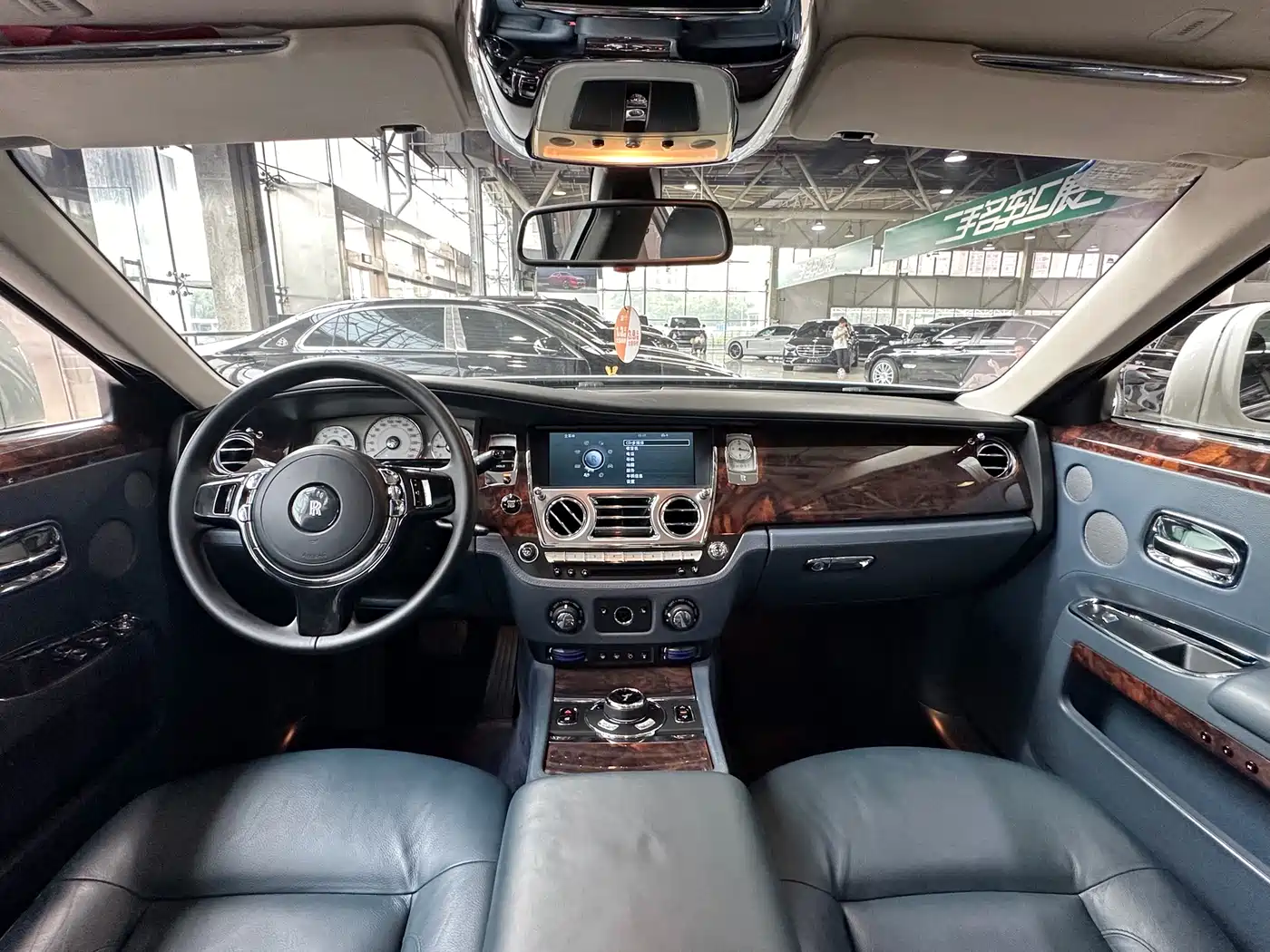 Rolls-Royce Ghost 2011 2010 Model 6.6T Standard