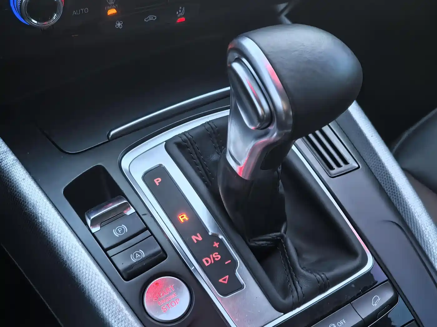 Audi Q5 2017 Plus 40 TFSI Technology фото 5