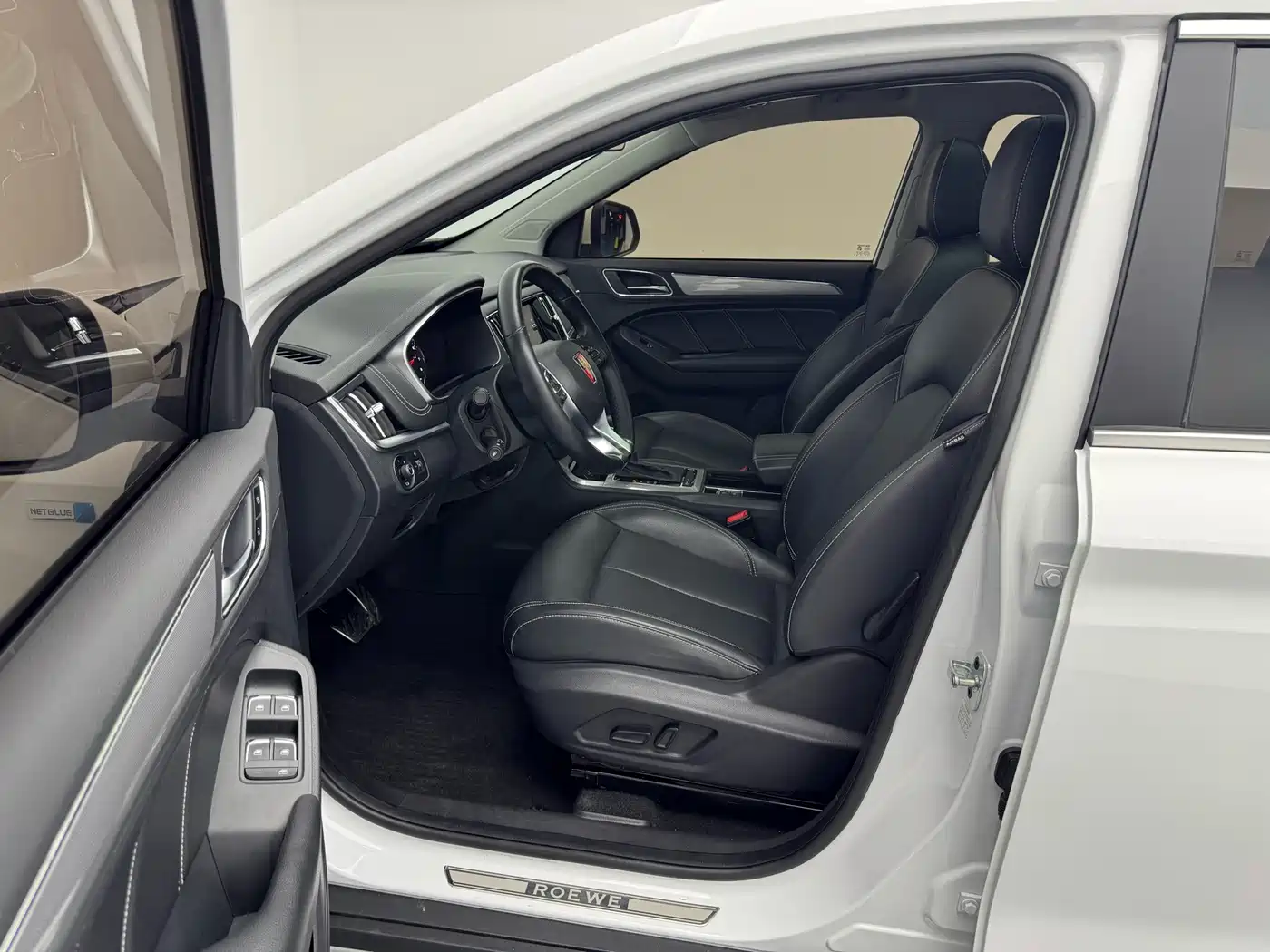 Roewe RX5 2018 2016 20T 2WD Automatic Internet Smart Edition