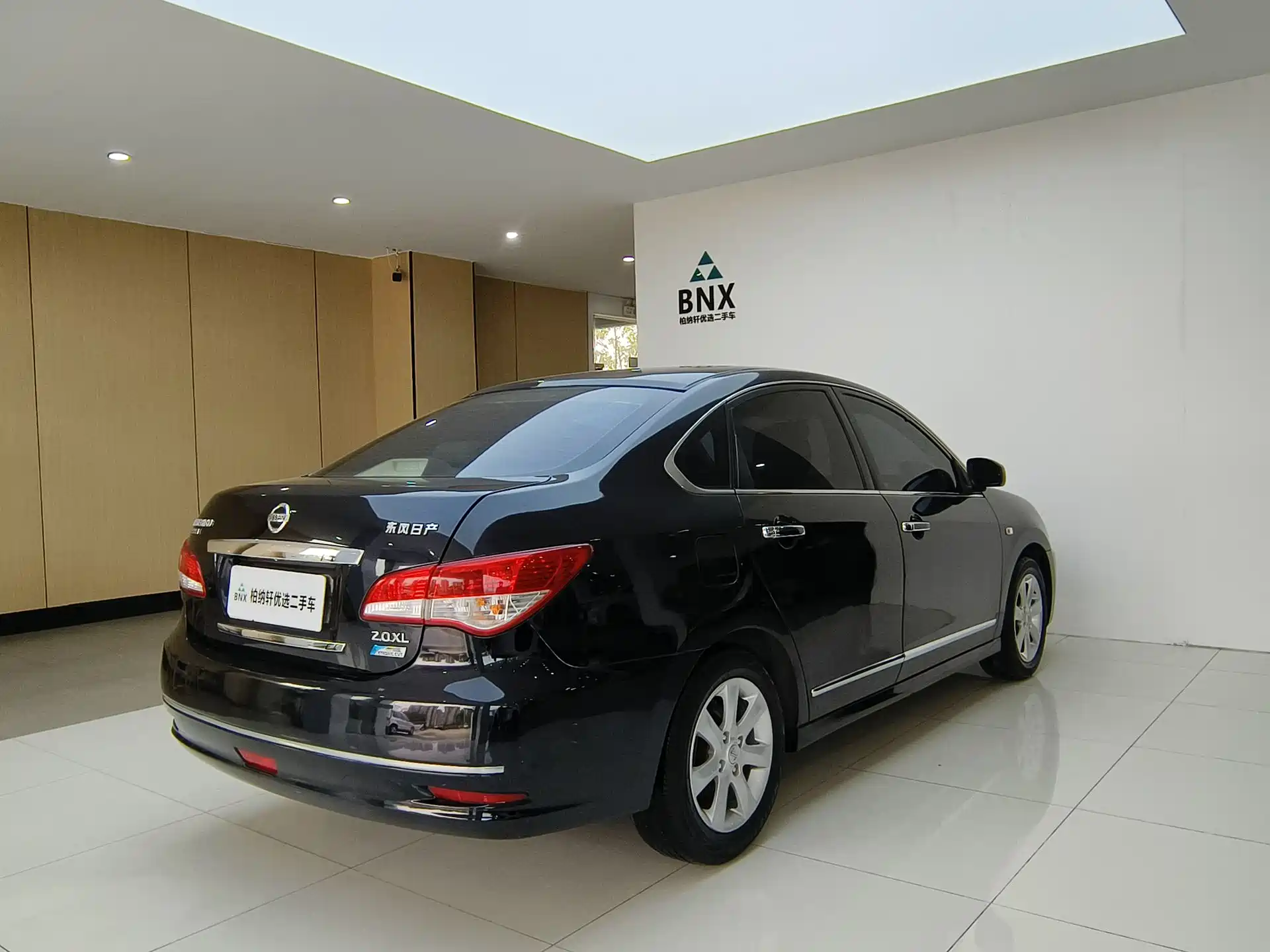 Фото 2 - Nissan Sylphy