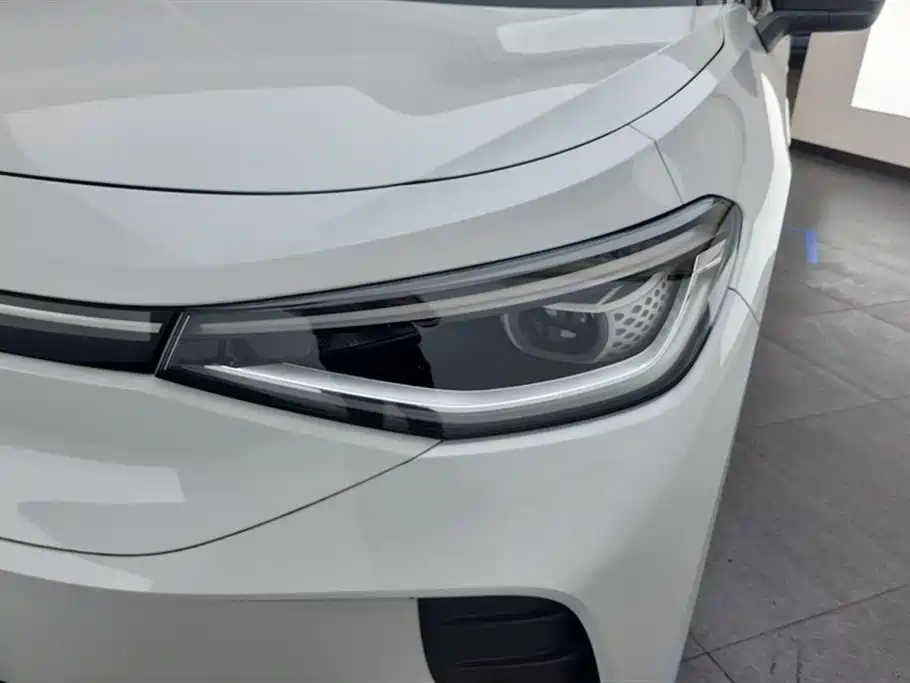 VOLKSWAGEN ID.4 CROZZ