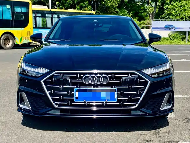 Audi A7L 2024 45 TFSI Luxury — фото 2