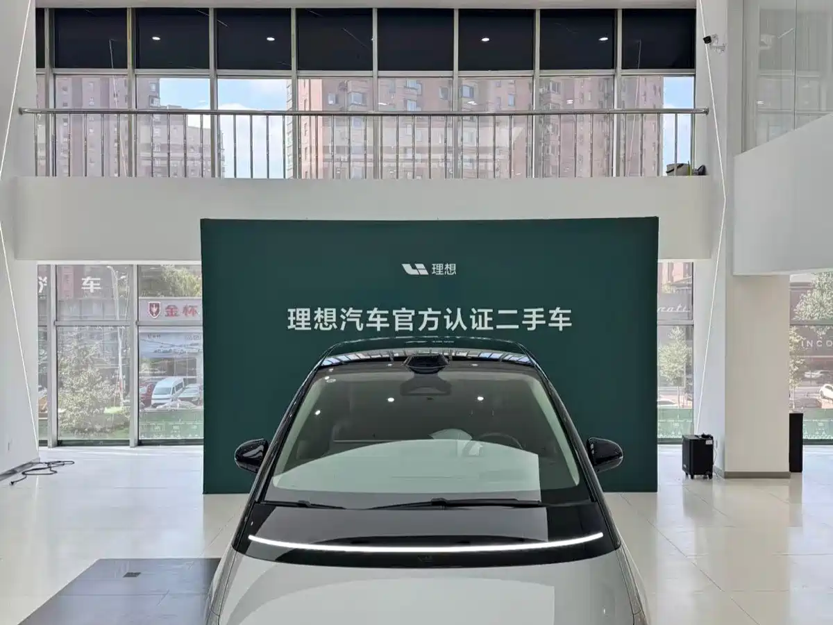 Li Auto MEGA 2024 2024 Ultra
