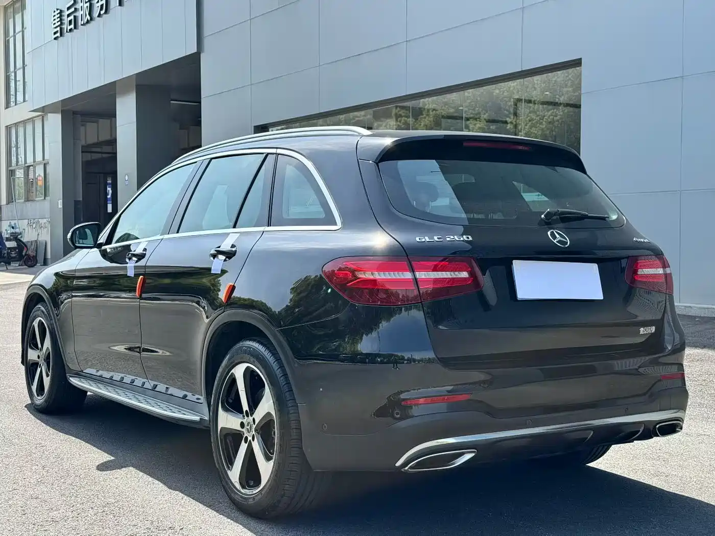 Mercedes-Benz GLC 2018 GLC 260 4MATIC Luxury фото 9