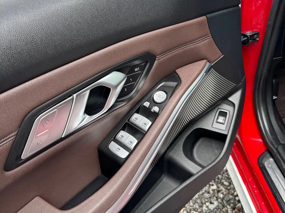 BMW 3 Series 2020 325Li Launch Edition фото 12