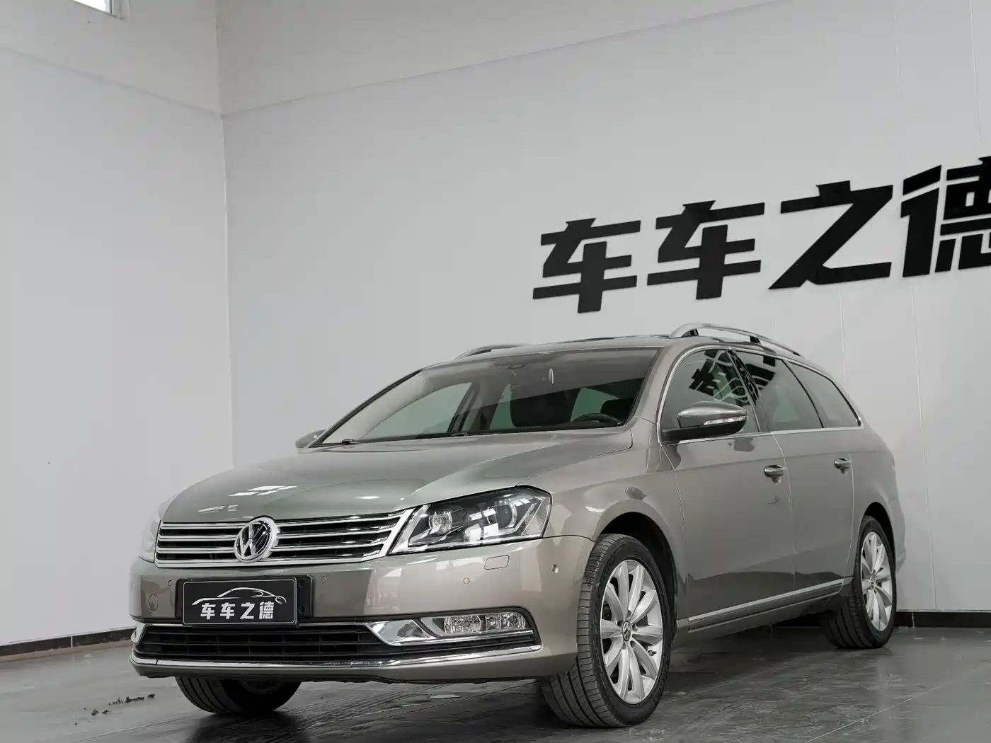 Volkswagen Magotan (Import) 2012 Wagon 2.0TSI Luxury