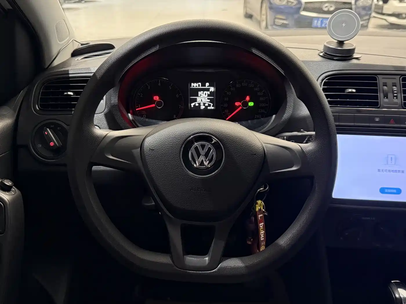 Volkswagen Polo 2018 1.5L Auto Safe Drive фото 7