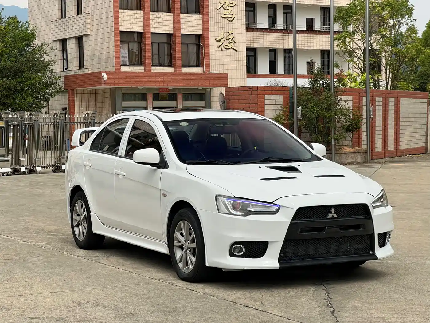 Mitsubishi Lancer EX 2011 Fashion Edition 1.8L Manual Wisdom фото 3