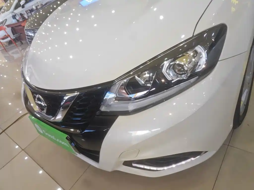 Nissan Tiida, миниатюра 24