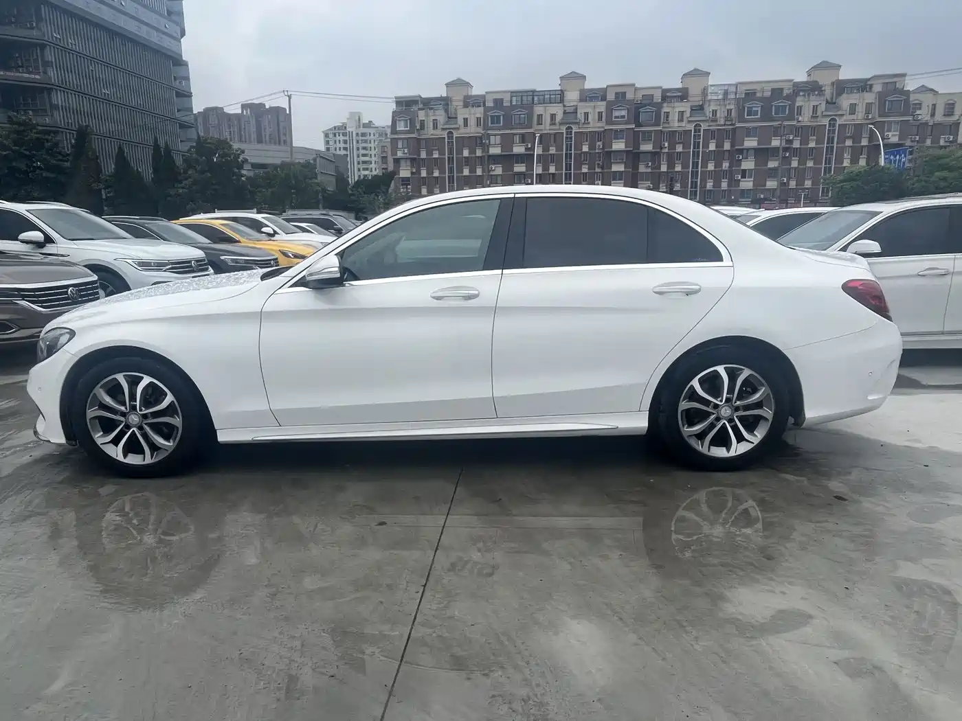 Mercedes-Benz C-Class 2015 C 200 L Sport фото 3