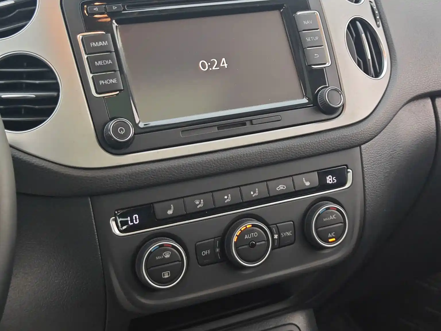 Фото 23 - Volkswagen Tiguan