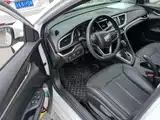 Фото 16 - Buick Excelle