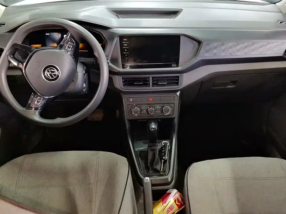 VOLKSWAGEN TU KAI