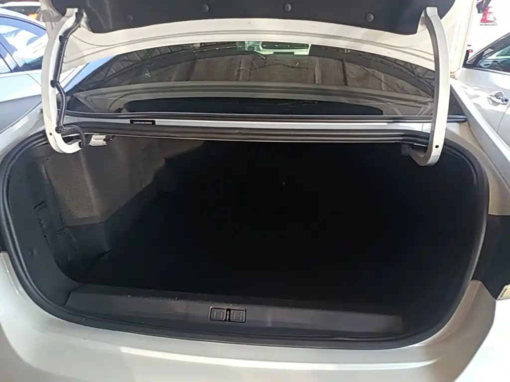 Peugeot 308 2019 2019 230THP Automatic Luxury Edition China V