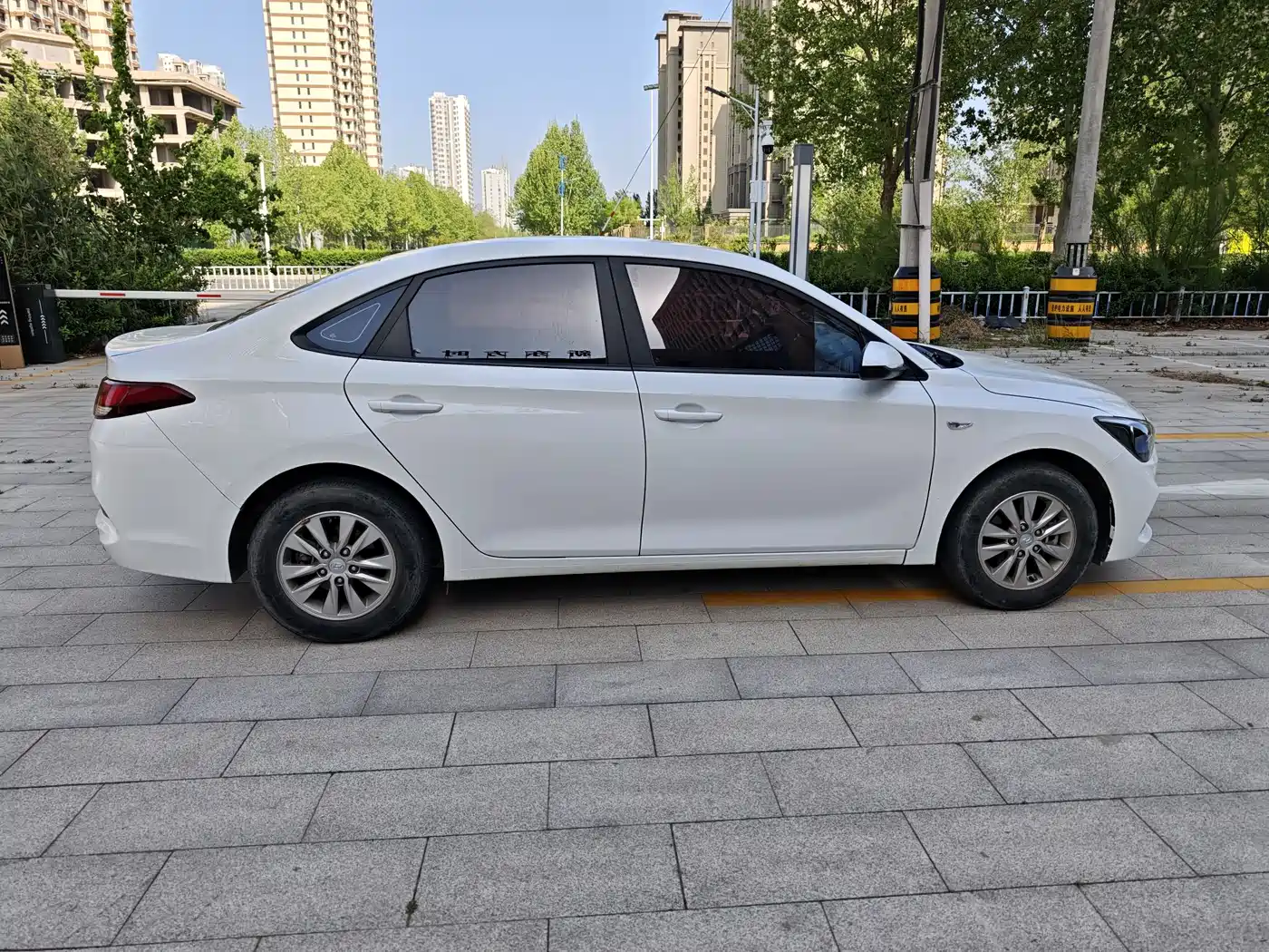 Hyundai Elantra 2020 1.6L Auto GL Pleasing Edition фото 7