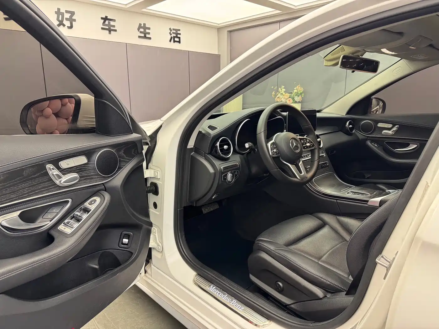 Mercedes-Benz C-Class 2019 Facelift C 260 L Sport фото 4