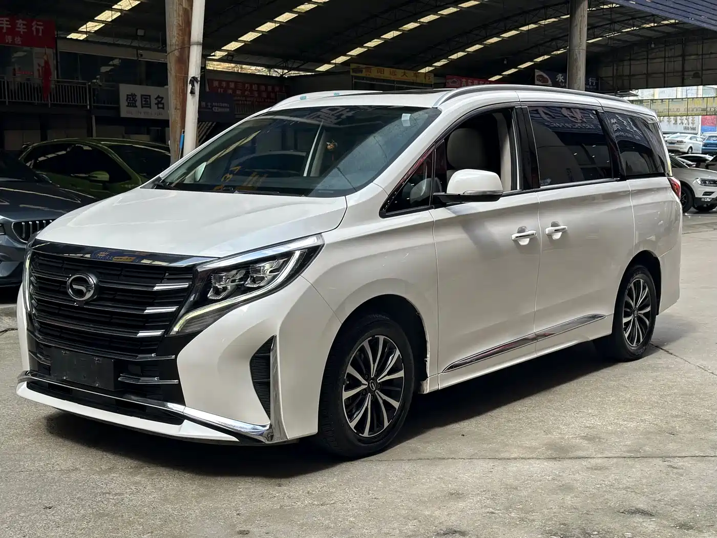GAC Trumpchi Trumpchi M8 2021 Leading Show Series 390T Luxury Edition
