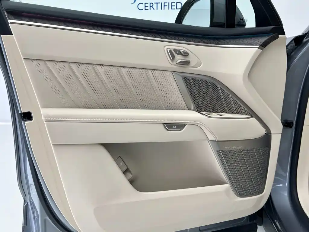Ledao L90 2025 2025 AWD Base Model