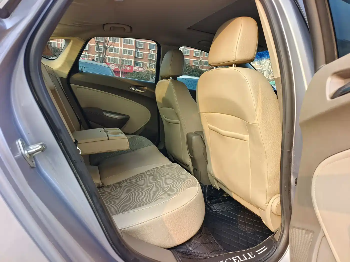Buick Excelle 2012 GT 1.6L Manual Comfort фото 14