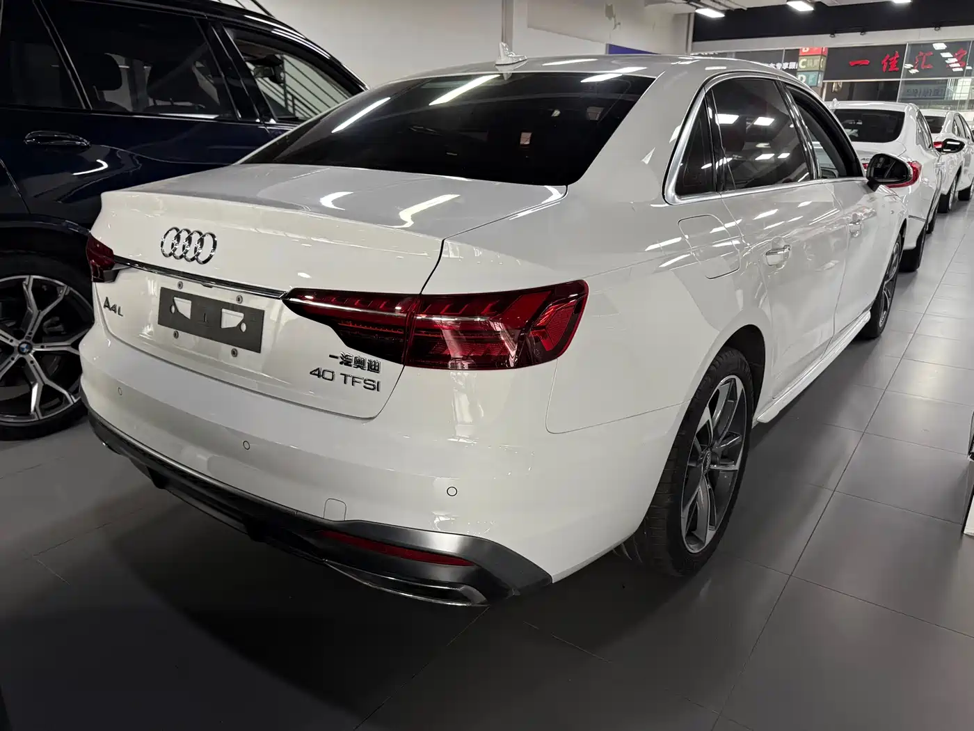 Audi A4L 2020 40 TFSI Fashion Dynamic Edition фото 15