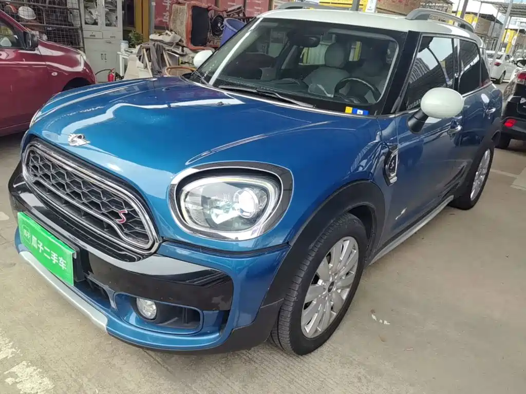 Фото 2 - MINI COUNTRYMAN