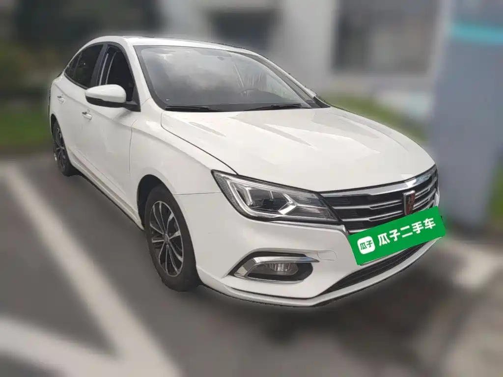 Фото 6 - Roewe i5