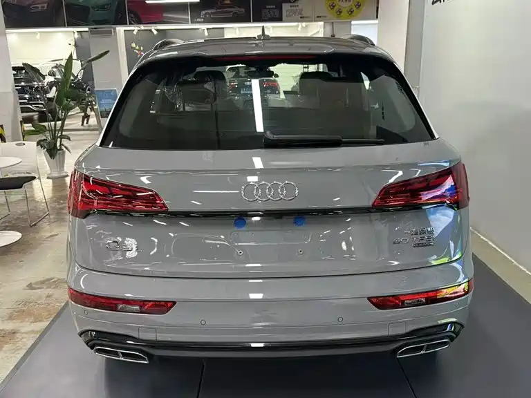 Audi Q5L 2026 2025 45th Anniversary Edition 40 TFSI Luxury Sport
