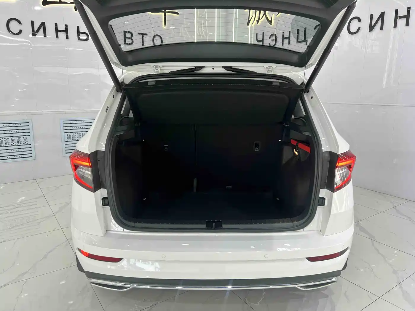 Škoda Karoq 2022 Facelift TSI280 Luxury Edition фото 18