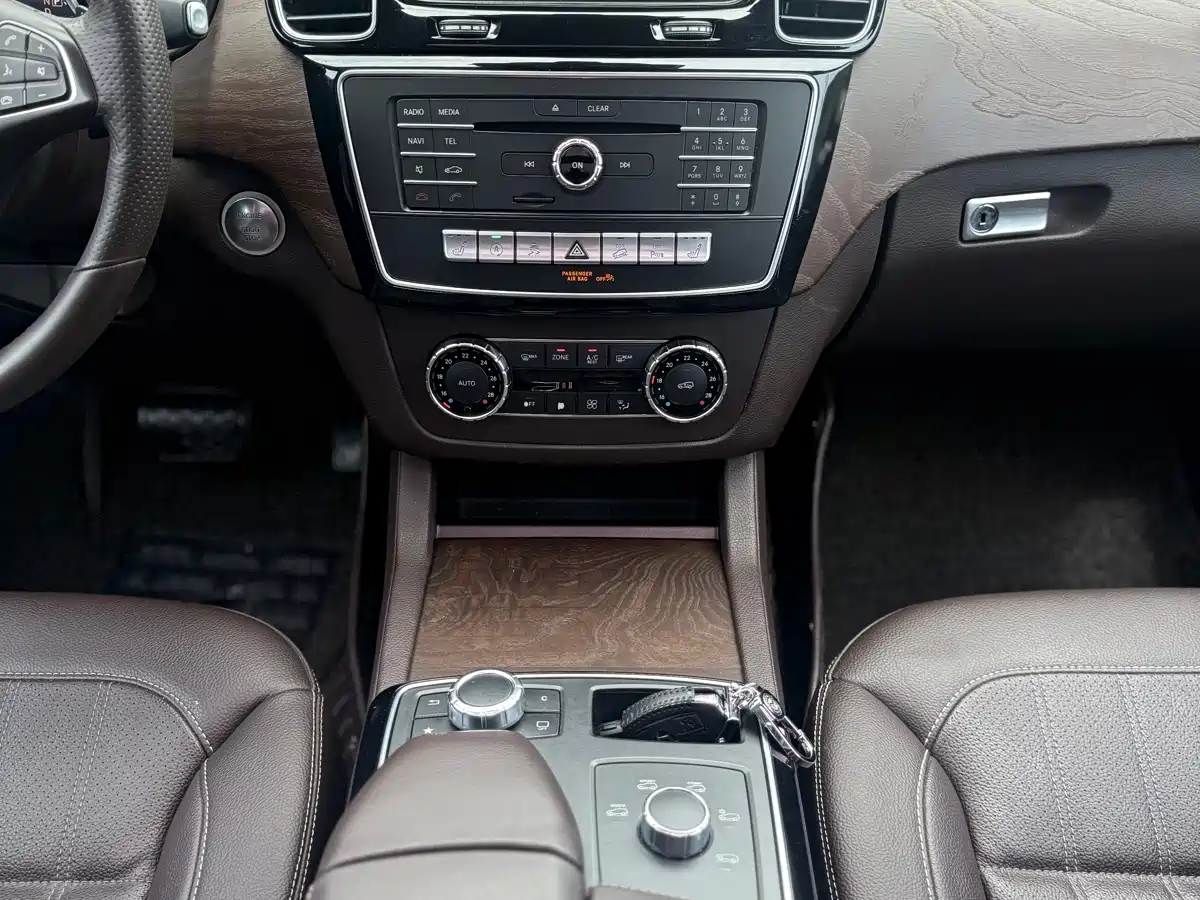Mercedes-Benz GLE 2016 GLE 320 4MATIC Dynamic фото 12