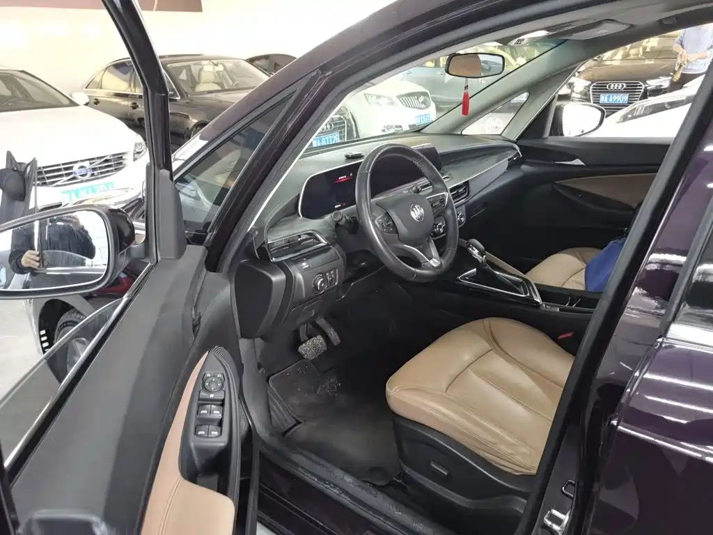 Buick GL6 2021 2021 323T Mild Hybrid Connected Luxury