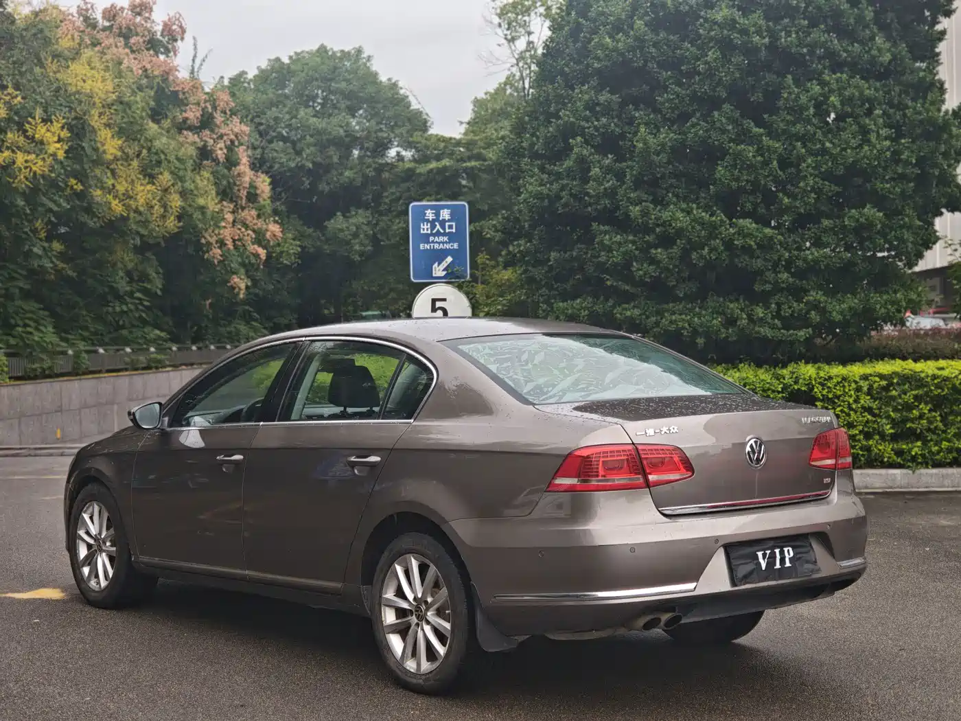 Фото 6 - Volkswagen Magotan