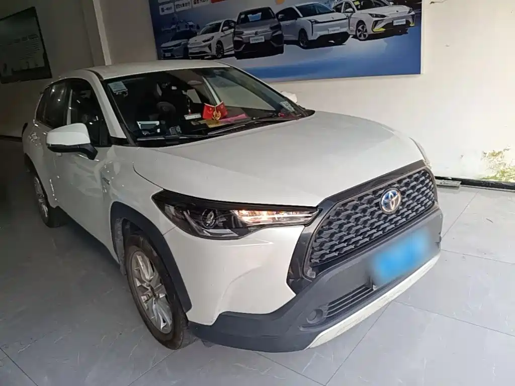 Фото 4 - Toyota Corolla Cross