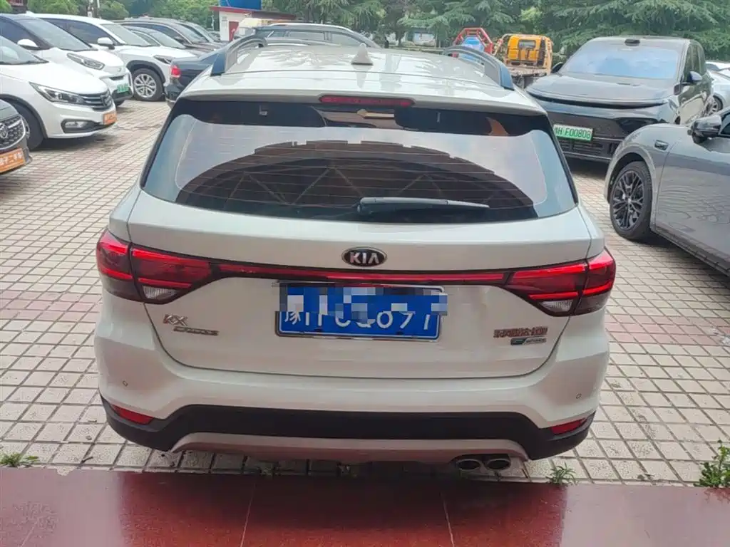 Kia KX CROSS 2018 1.6L Automatic Smart Sunroof Edition фото 6