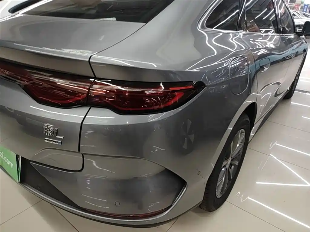 BYD Qin L 2025 EV 470KM Leading Edition фото 24