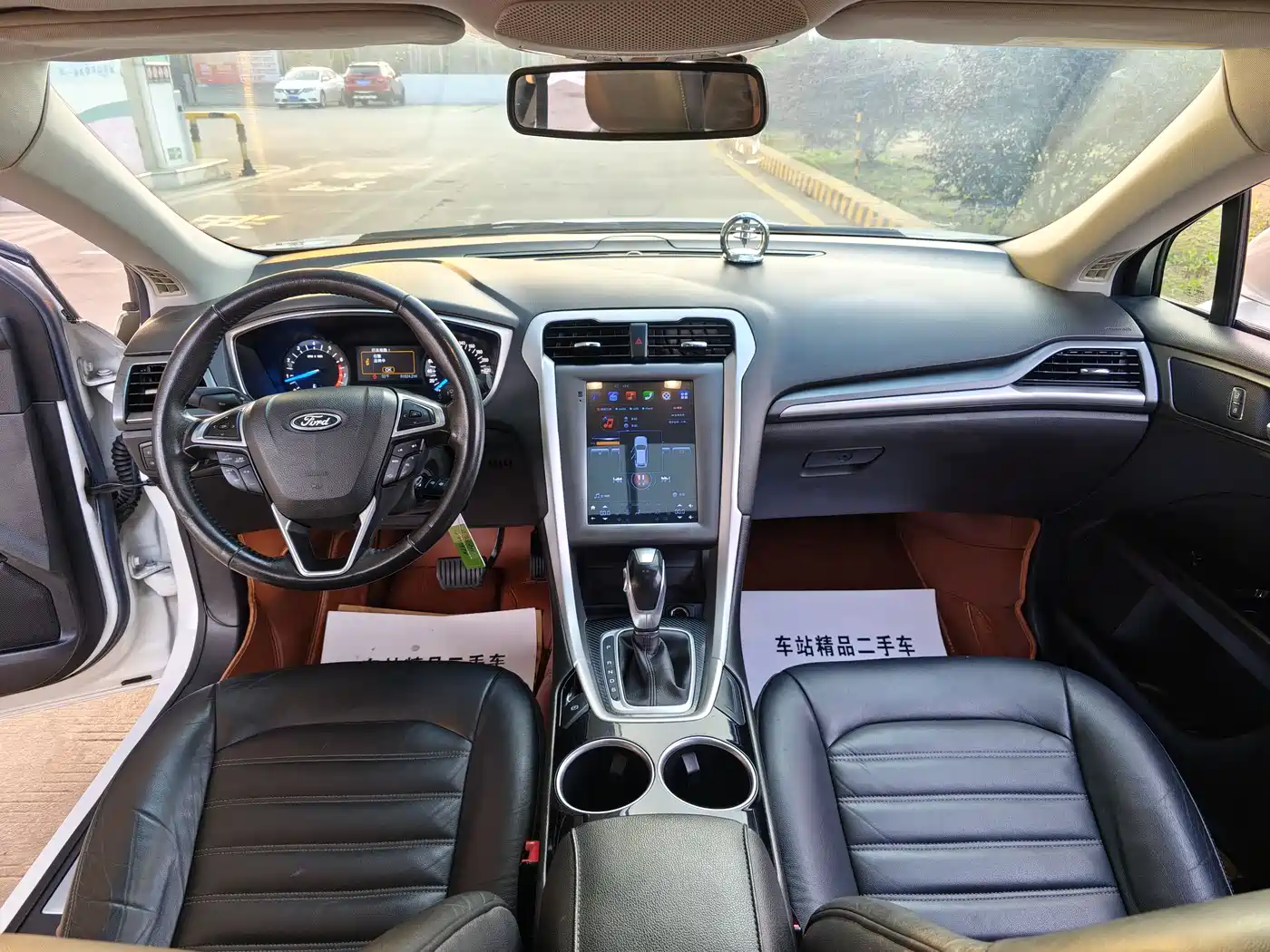 FORD MONDEO