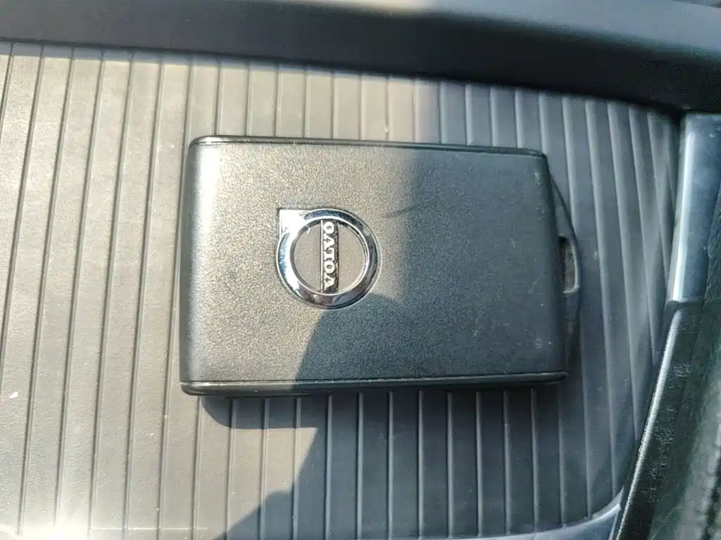 Photo 15 - Volvo XC60
