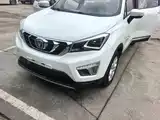 Фото 18 - Changan CS15